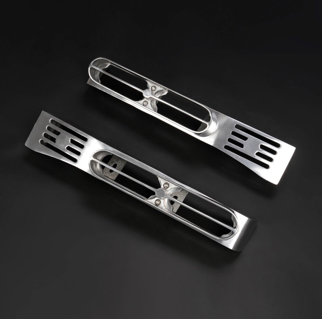 ☑️ Peterbilt 389 388 Front Fender Light Mounting Brackets 304 Stainless Pair