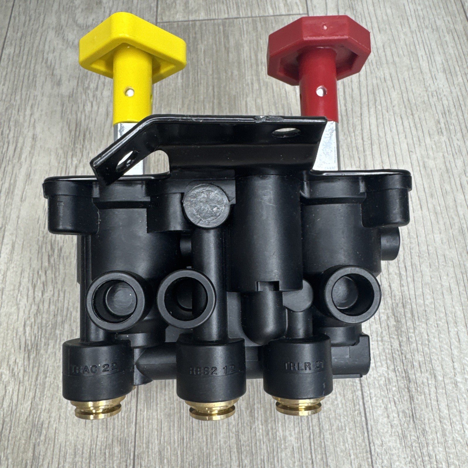 NEW MV3 Module Dash Valve fit Volvo Haldex Midland Style KN20619, RKN20619