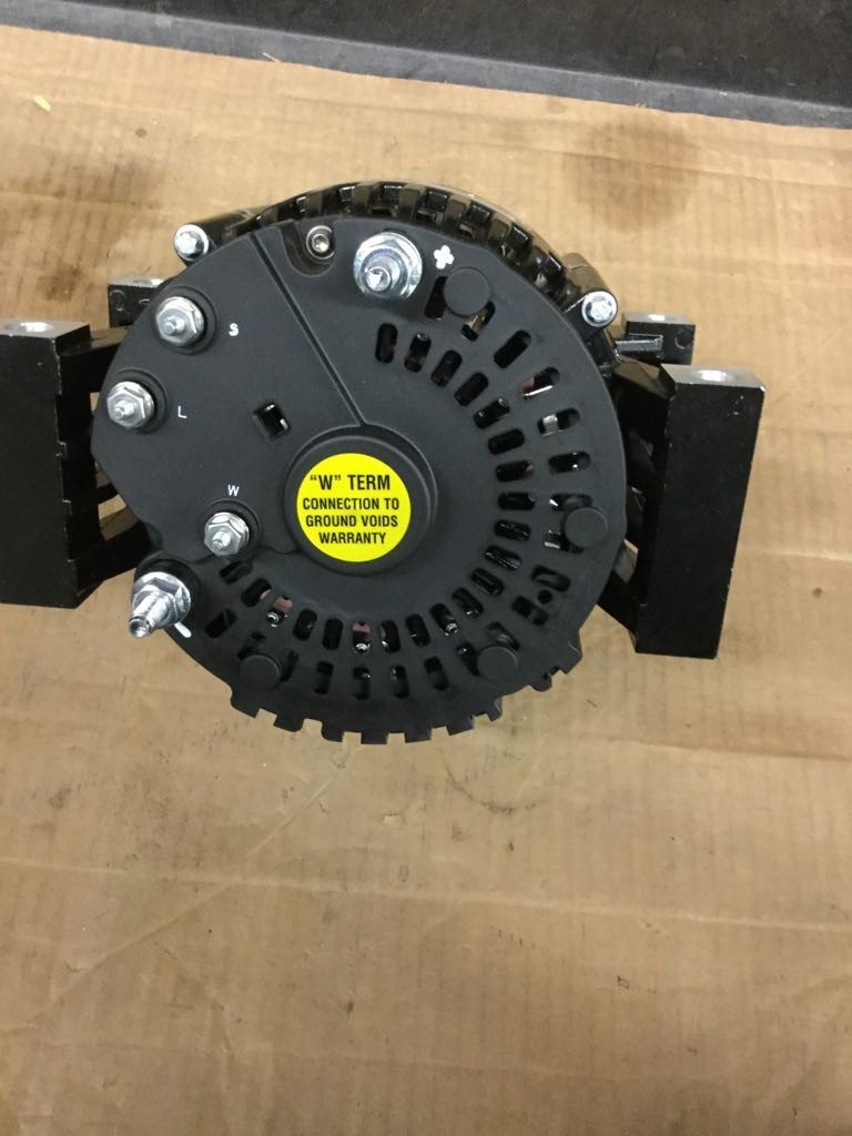 NAVISTAR REMANALT,ALTERNATOR,12V , 160A 4024553C93 8600315 8600422 8600127