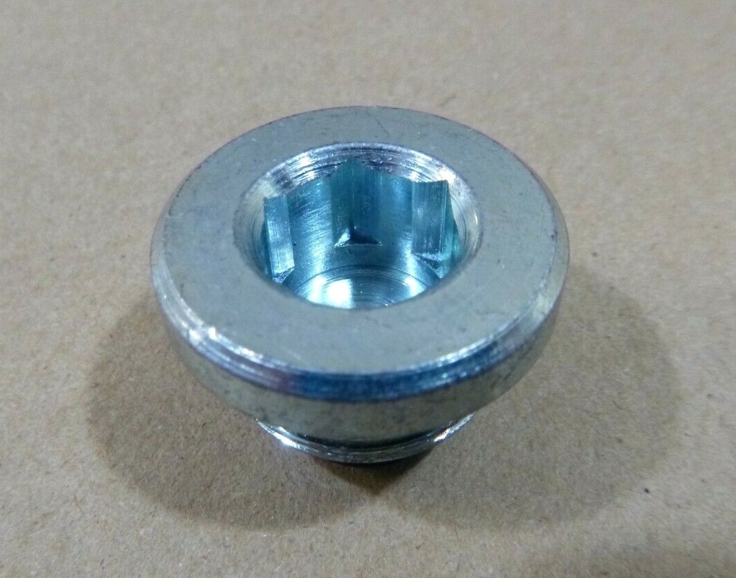 Axle Tech M20 – 1.5 Heavy Duty Magnetic Drain Plug W/ O-Ring E75503428