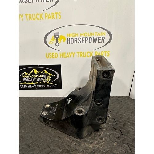 Genuine PACCAR Cab Mount/Bracket, Right/Pass. Side P/N: A85-6104R (TAG# 15976)