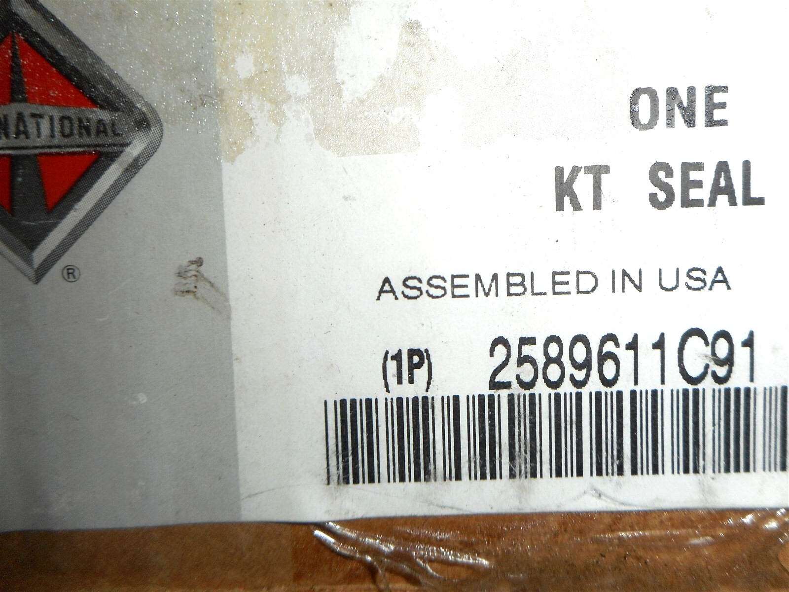 2589611C91 INTERNATIONAL STEERING GEAR SECTOR SHAFT SEAL KIT SHEPPARD 5546251