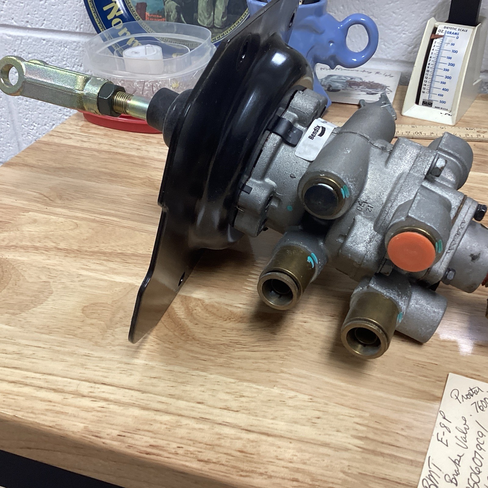 2506079C91 Genuine Bendix International E-8P Break Valve OEM – New Other
