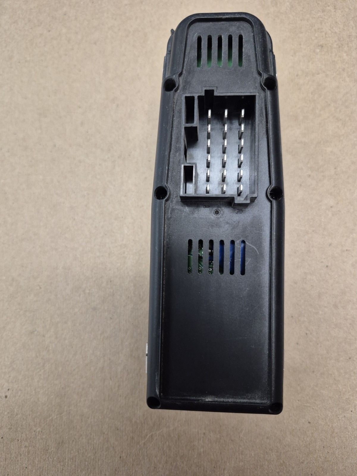 Genuine PACCAR OEM Kenworth Driver Door Control Module DCM Q27-1048-1200 50561aa