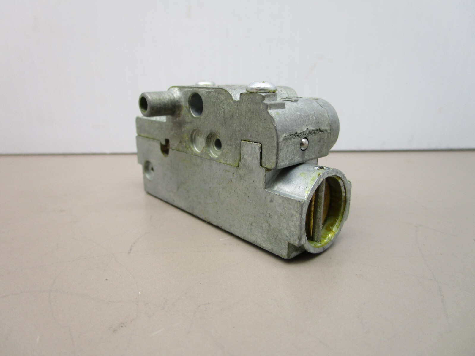 Sprague Pneumatic windshield Wiper Motor Air Control Valve Switcher Section