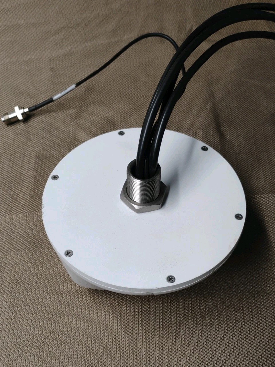 MobileMark LTM501 Multiband Surface Mount Mobile Antenna Cellular WiFi & GPS