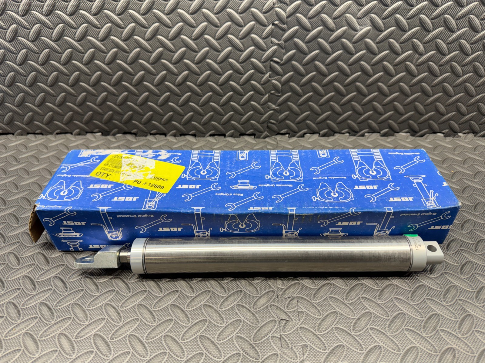 Genuine Jost SK75015-05 25.25″ Stainless Steel Fifth Wheel Air Release Cylinder
