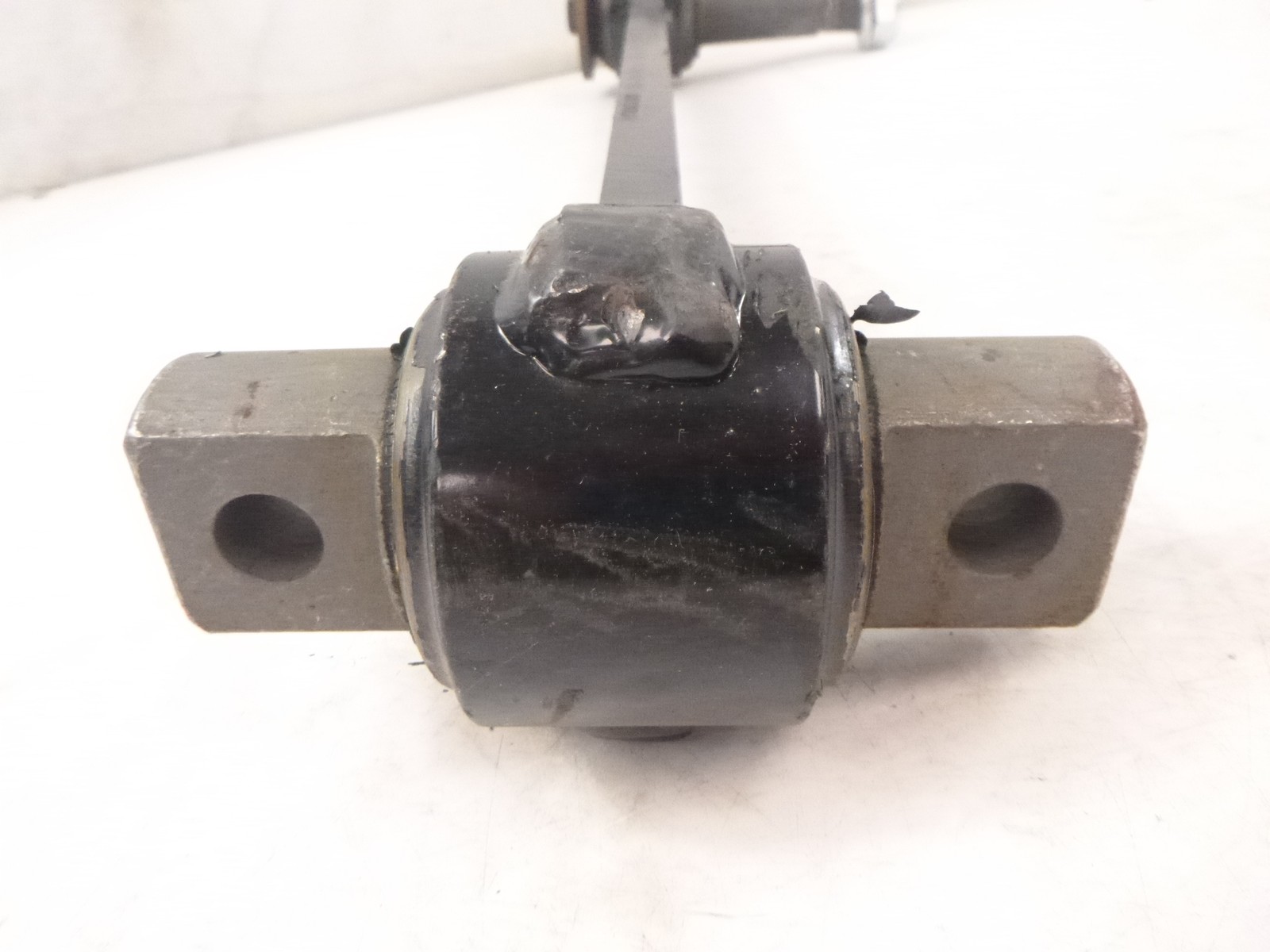 Genuine OEM Hendrickson Heavy Duty Torque Rod 8244-0099-610 A