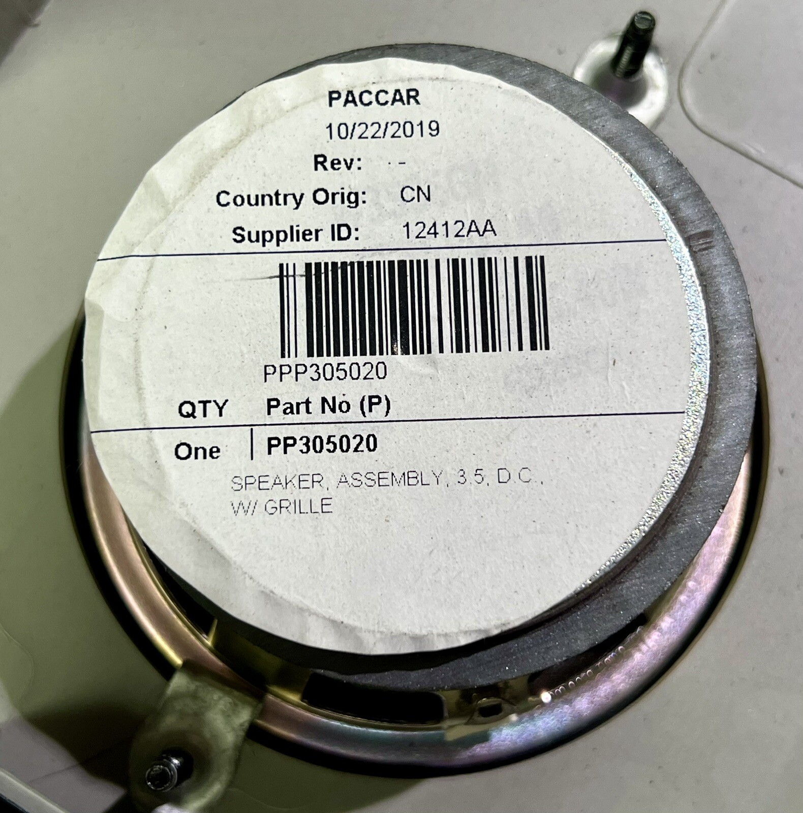 PACCAR/KW Trim Panel, LH w/ Speaker P/N: S60-1535-01166 / PP305020 (#18711)