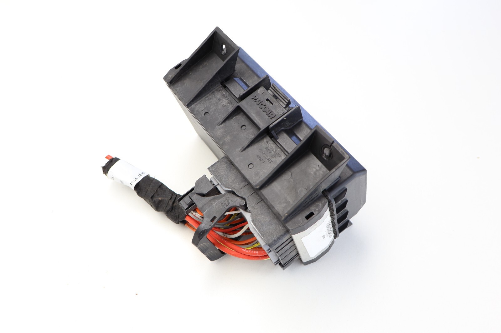 2022 PETERBILT 579 PACCAR SLEEPER CAB FUSE BOX P27-1224-0120