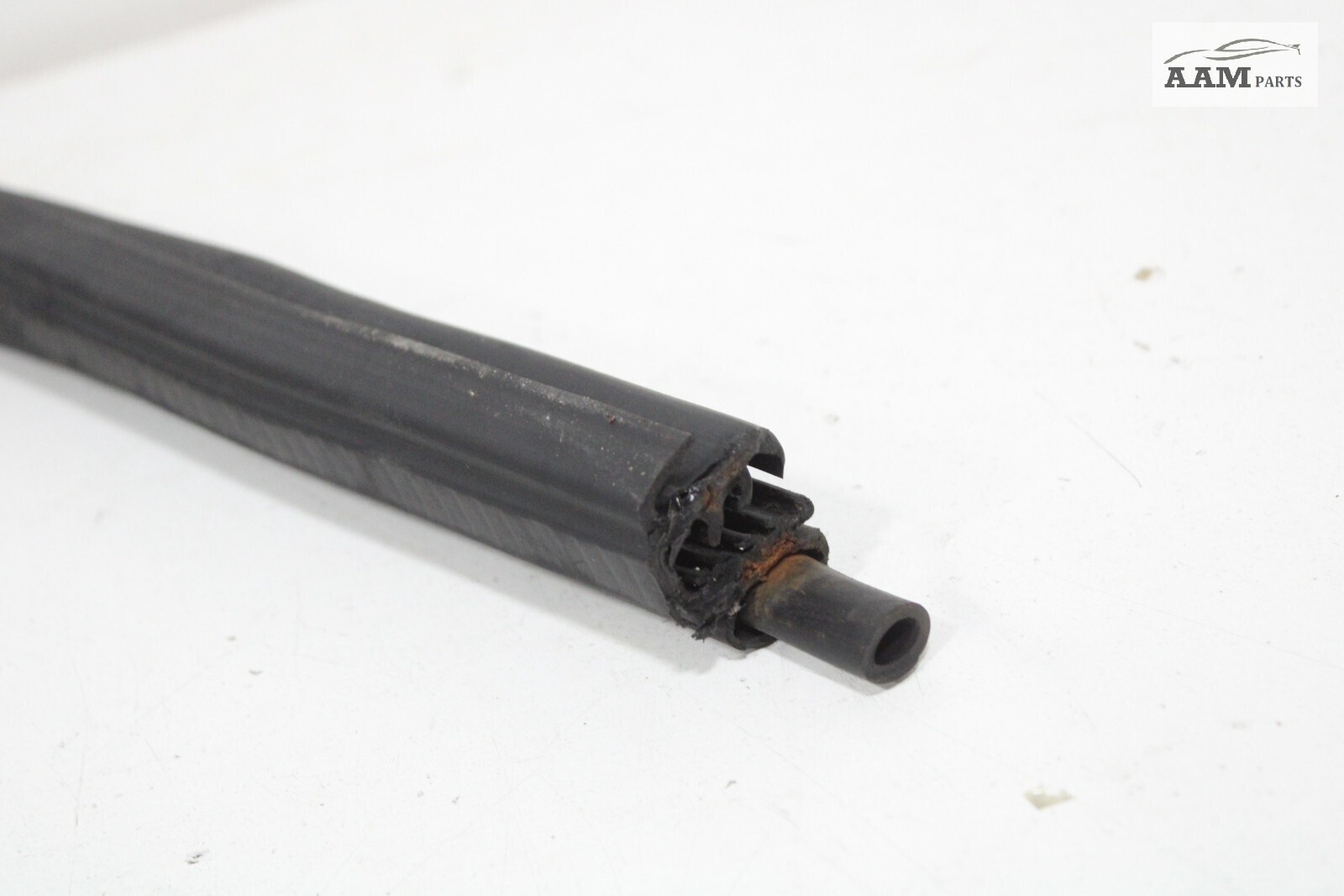 2018-2024 FREIGHTLINER CASCADIA REAR RIGHT SIDE WEATHERSTRIP SEAL RUBBER OEM