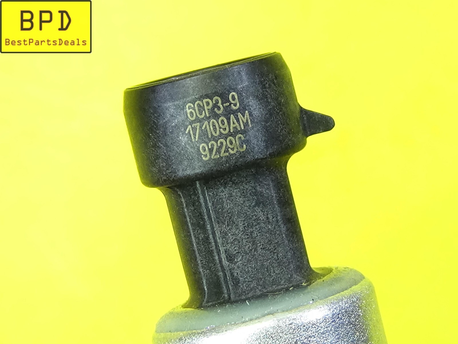 Genuine PACCAR / SENSATA 150 PSI Air Pressure Sensor OEM 2505669C91 / 6CP3-9SVC