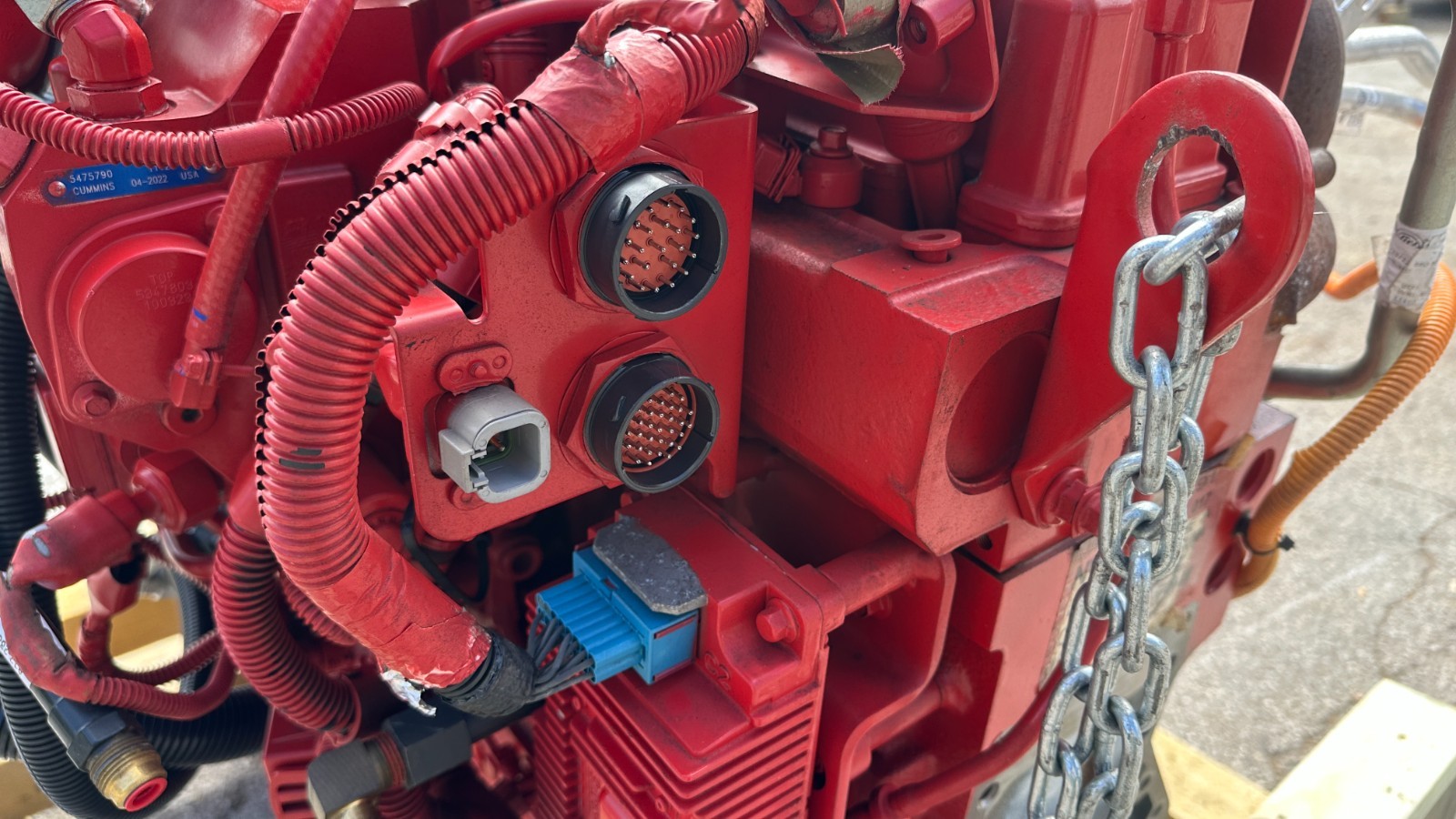 OEM Freightliner M2 112 Cummins 8.9L – L9N Engine 300hp 8K Miles on it 2023