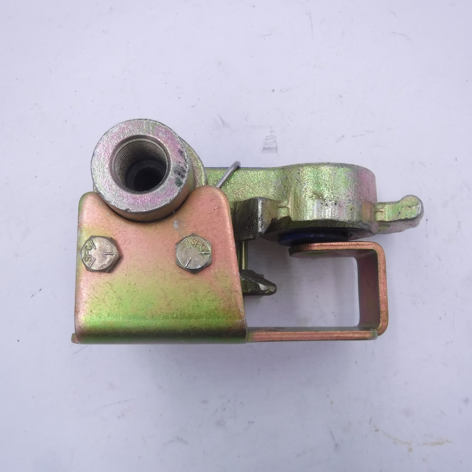 Phillips 3/8″ F NPT 90° Service STA-LOCK Cast Iron Swinger Glad Hand 12-4906