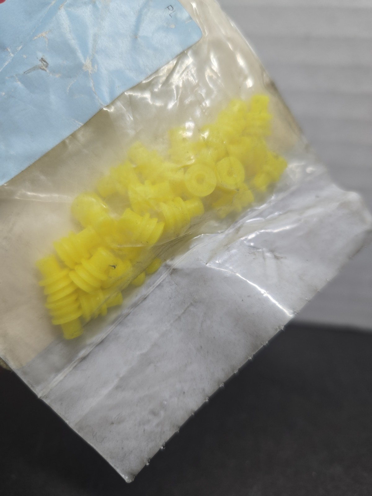 NOS Pack Of 25 International 442593001 Seal Wire 20-16 AWG 2-3