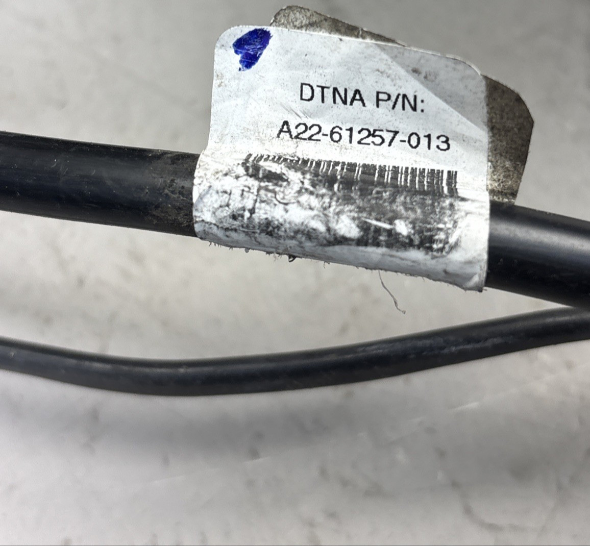 Used Freightliner P3 LH Heated Mirror Assy w/ Temp Sensor – P/N A22-61257-013