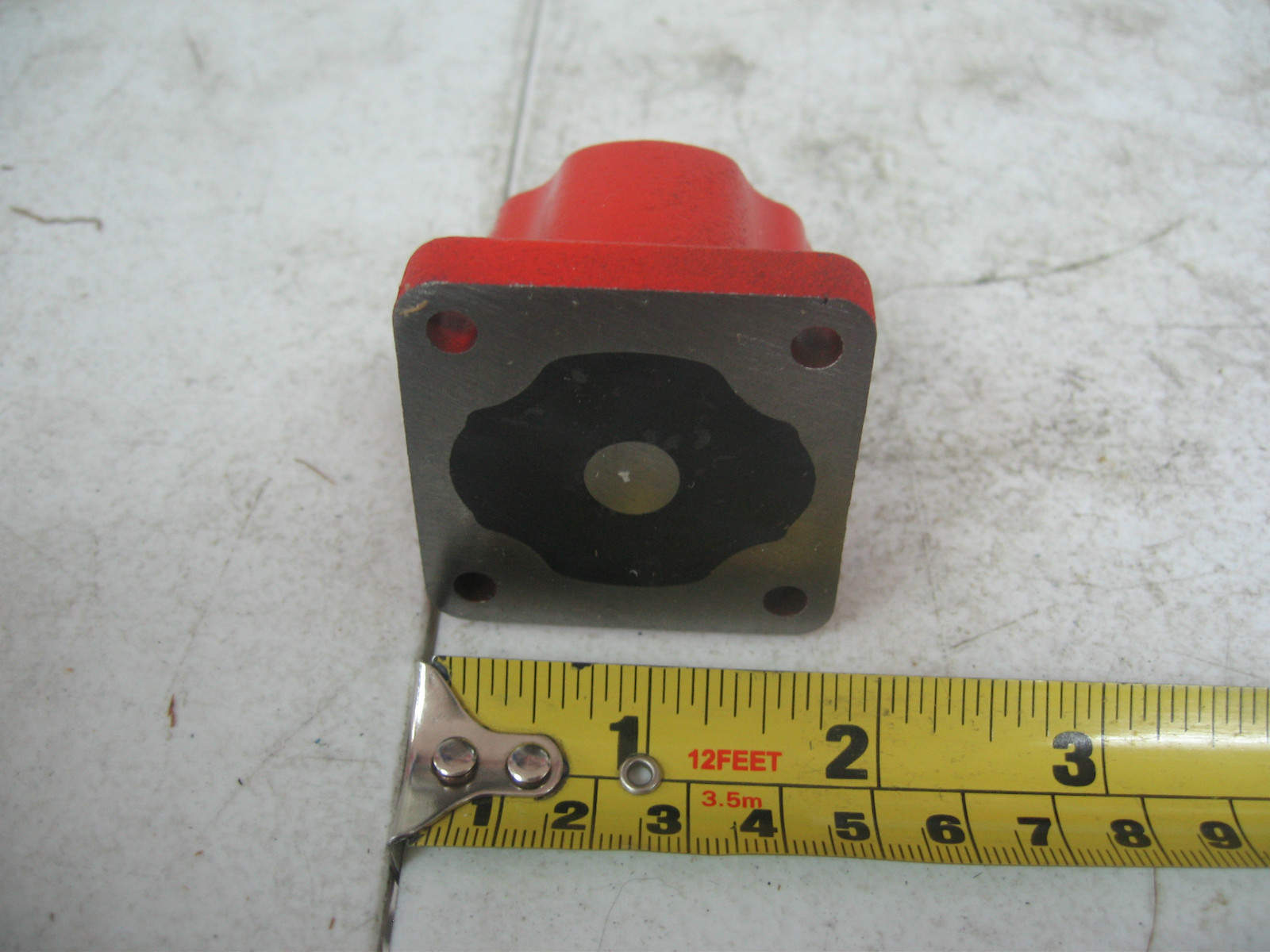Fuel Shutoff Valve for a Cummins N14. PAI # 180204 Ref.# 3054608 209940