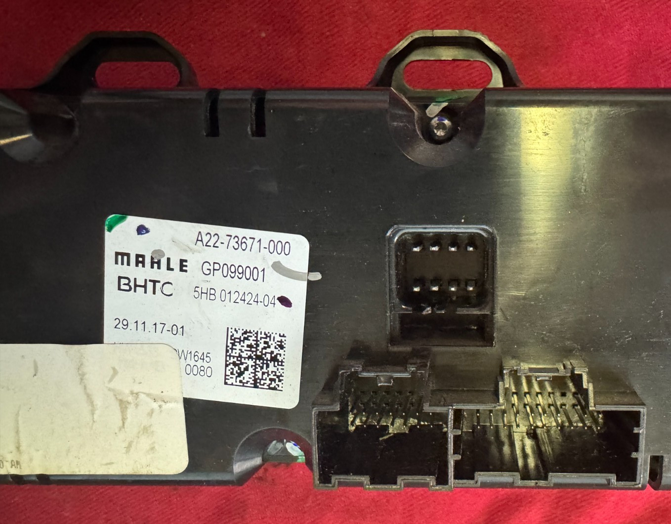 HVAC TEMPERATURE CONTROL SWITCH, MAHLE,FRT, A22 73671 000 OEM , KNOBS, BUTTON