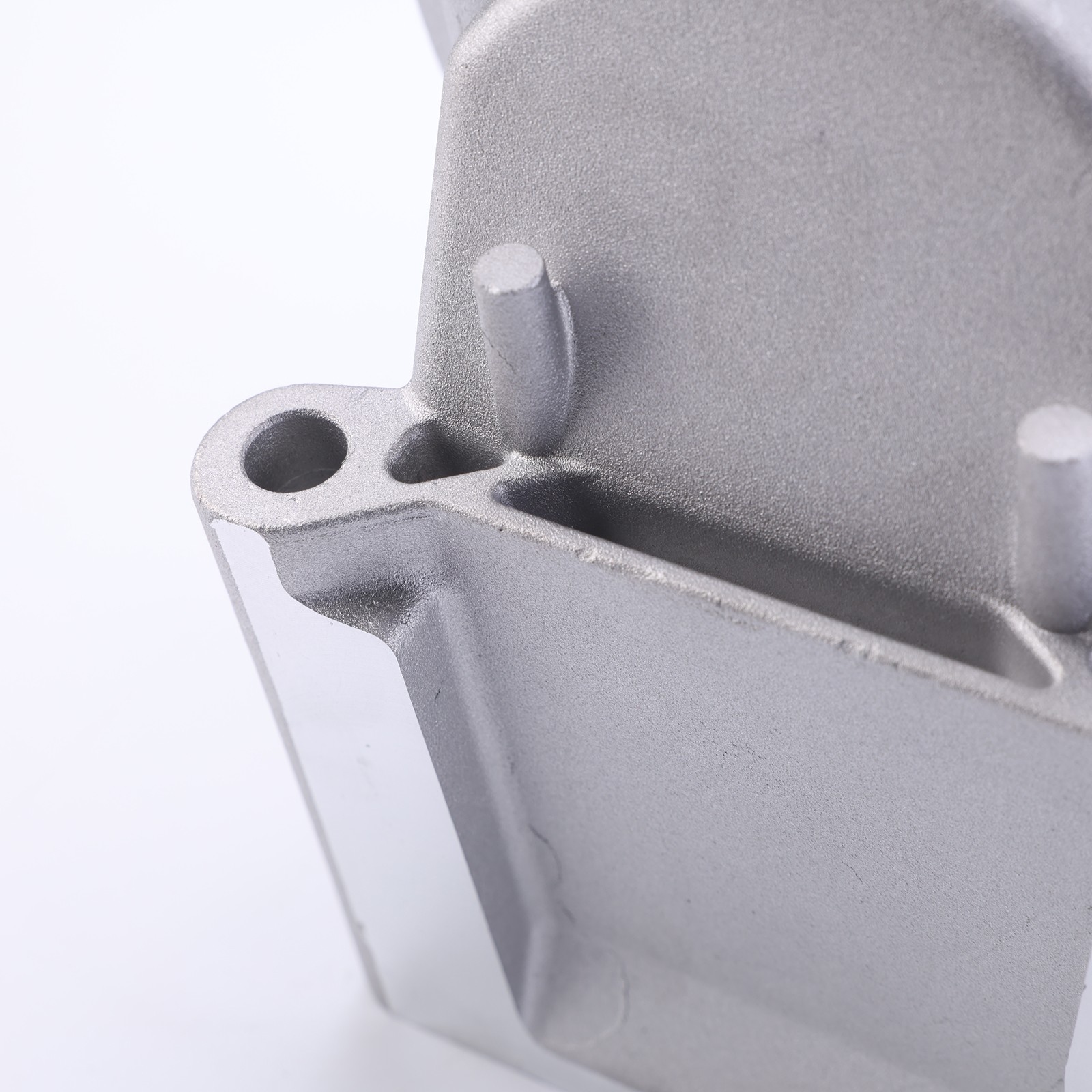 21122541 Crankcase Ventilation Separator For Volvo Mack D13 MP8 engine 2008-2014