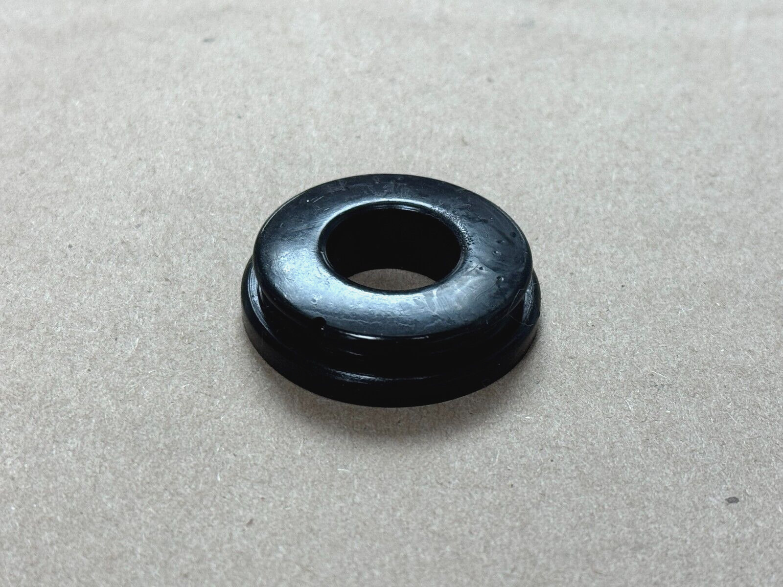 Energy Suspension 90.9017G Universal Black Hyper Flex Poly Glad Hand Seal – Each