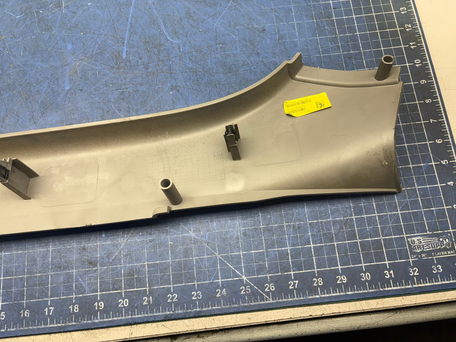 PETERBILT 579 INTERIOR TRIM PANEL LH PACCAR P/N #S60-1468-000 *SEE PICTURES*