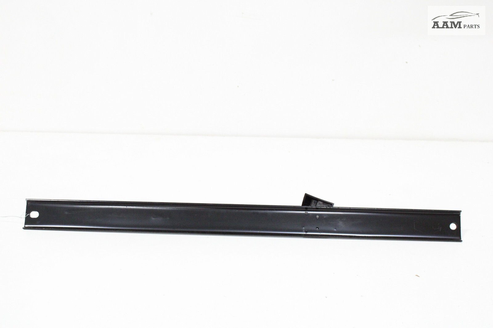 2022 VOLVO VNL860 D13 REAR RIGHT SIDE UPPER BUNK LATCH 8086217 OEM