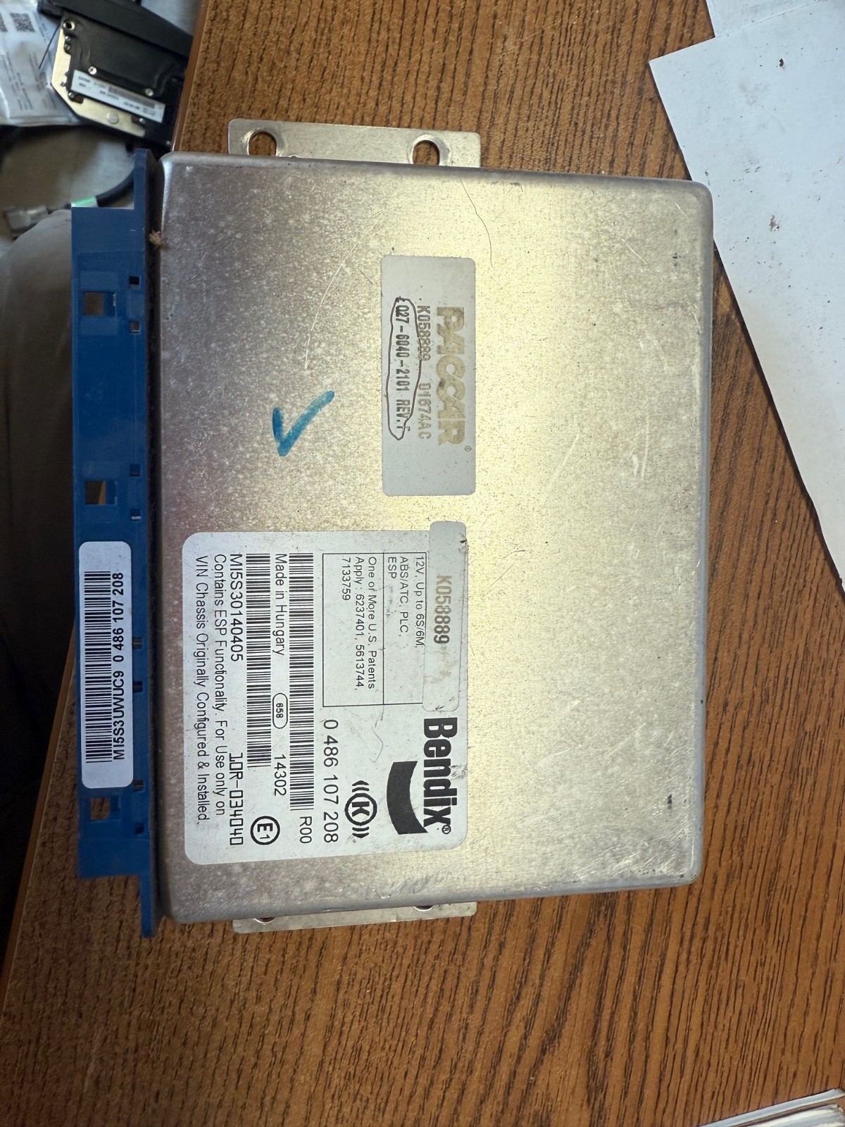 Paccar Bendix ABS control module q27-6040-2101