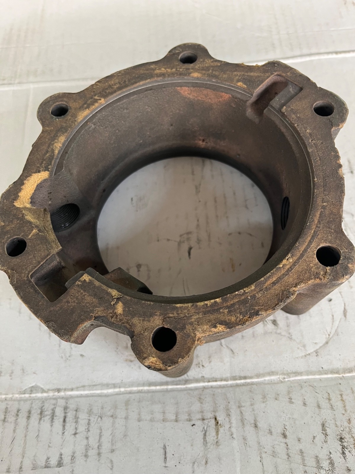 S1537 Eaton Fuller Rear Bearing Cover Cap For 14607A 11607 And Other 7-Speeds