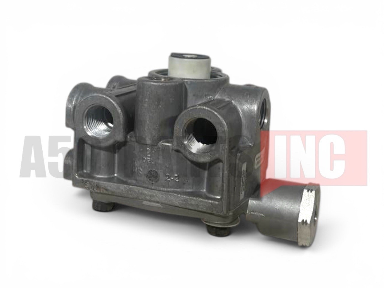 OEM Volvo Rear Brake Relay Valve 23888462 Newer Trucks