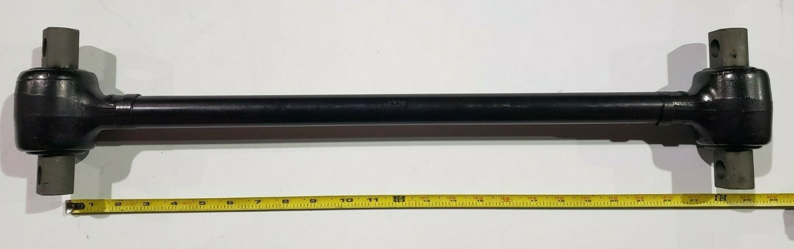 16-18972-001 FREIGHTLINER TRACKING TORQUE ROD 23.81 FASII AIRLINER II RUBBER