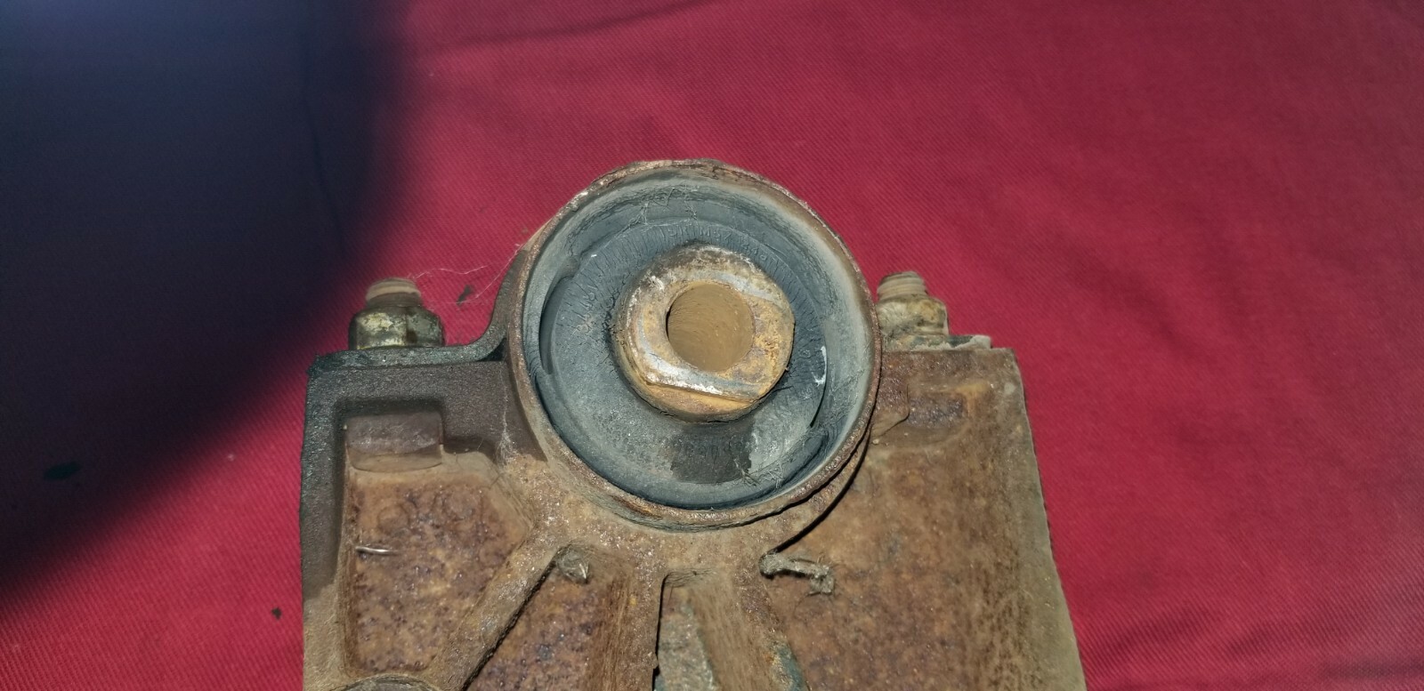 INTERNATIONAL PROSTAR BRACKET 3844014C4 RH CAB MOUNT