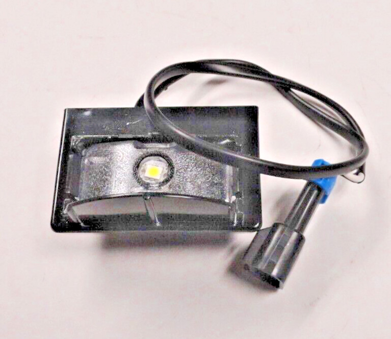 Grote 606784 MicroNova® Multi-Volt LED License Light, Hardwired-2 Pin Metri-Pack