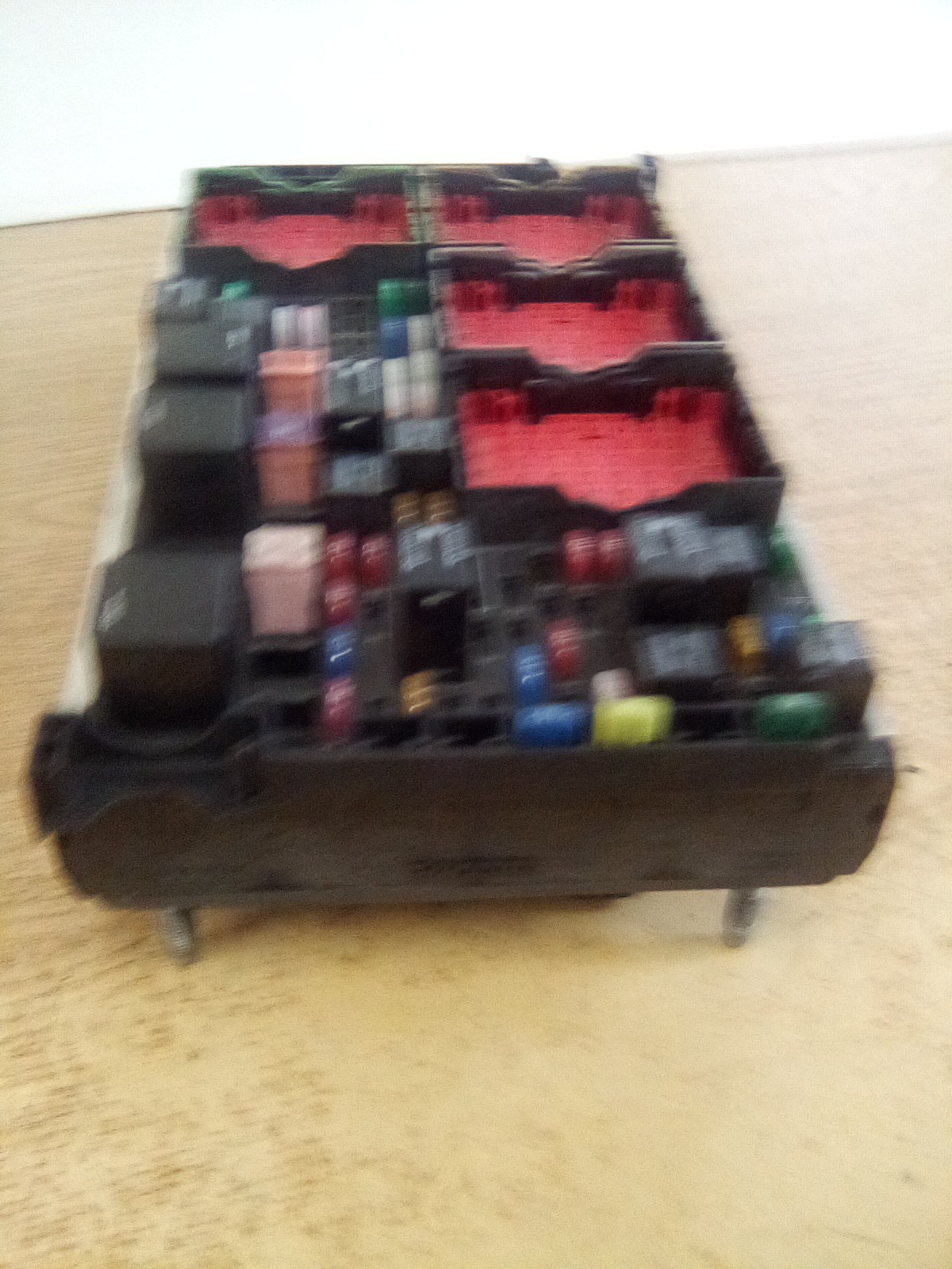 Peterbilt Paccar P27-1147-0200 PDC NGP Cab Fuse Assembly “READ DESCRIPTION”