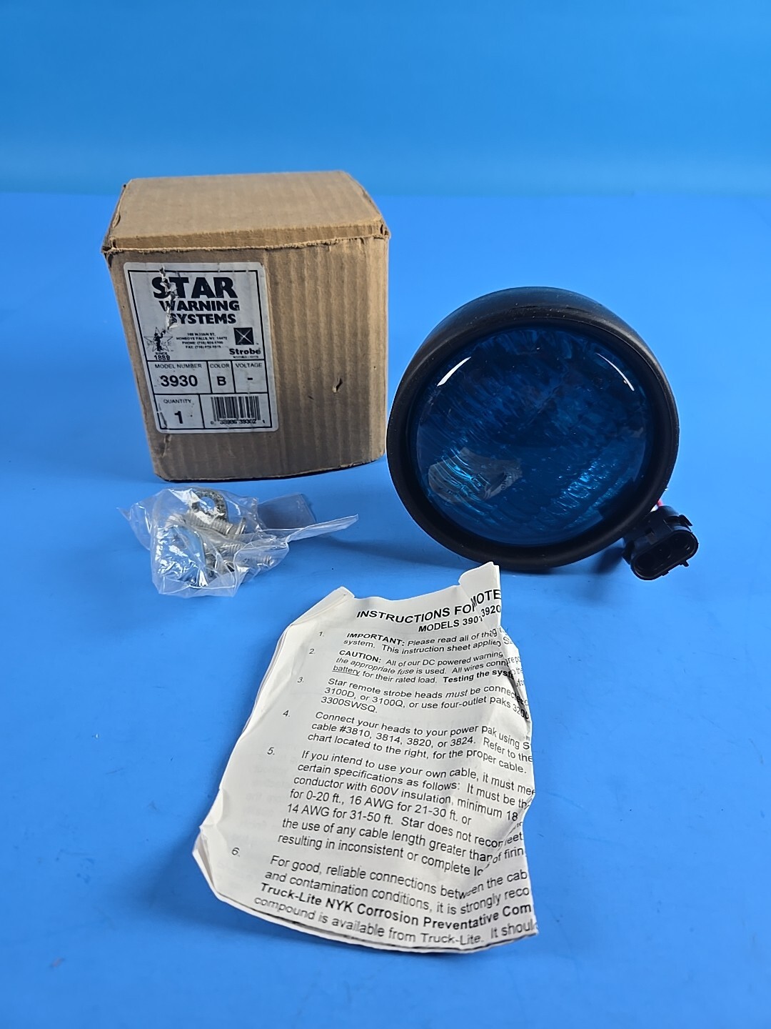 STAR WARNING SYSTEMS Round BLUE Head 3930 New