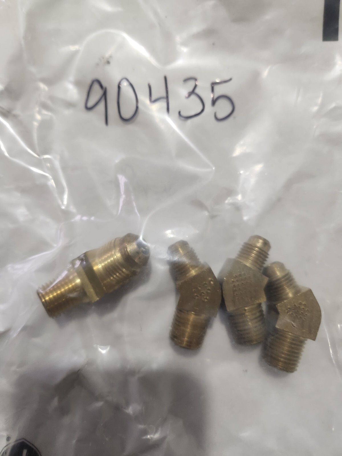 Qty 4**90435 Imperial 45° Flare Male Elbow, Brass, 1/4″ x 1/4″ (54X4X4)