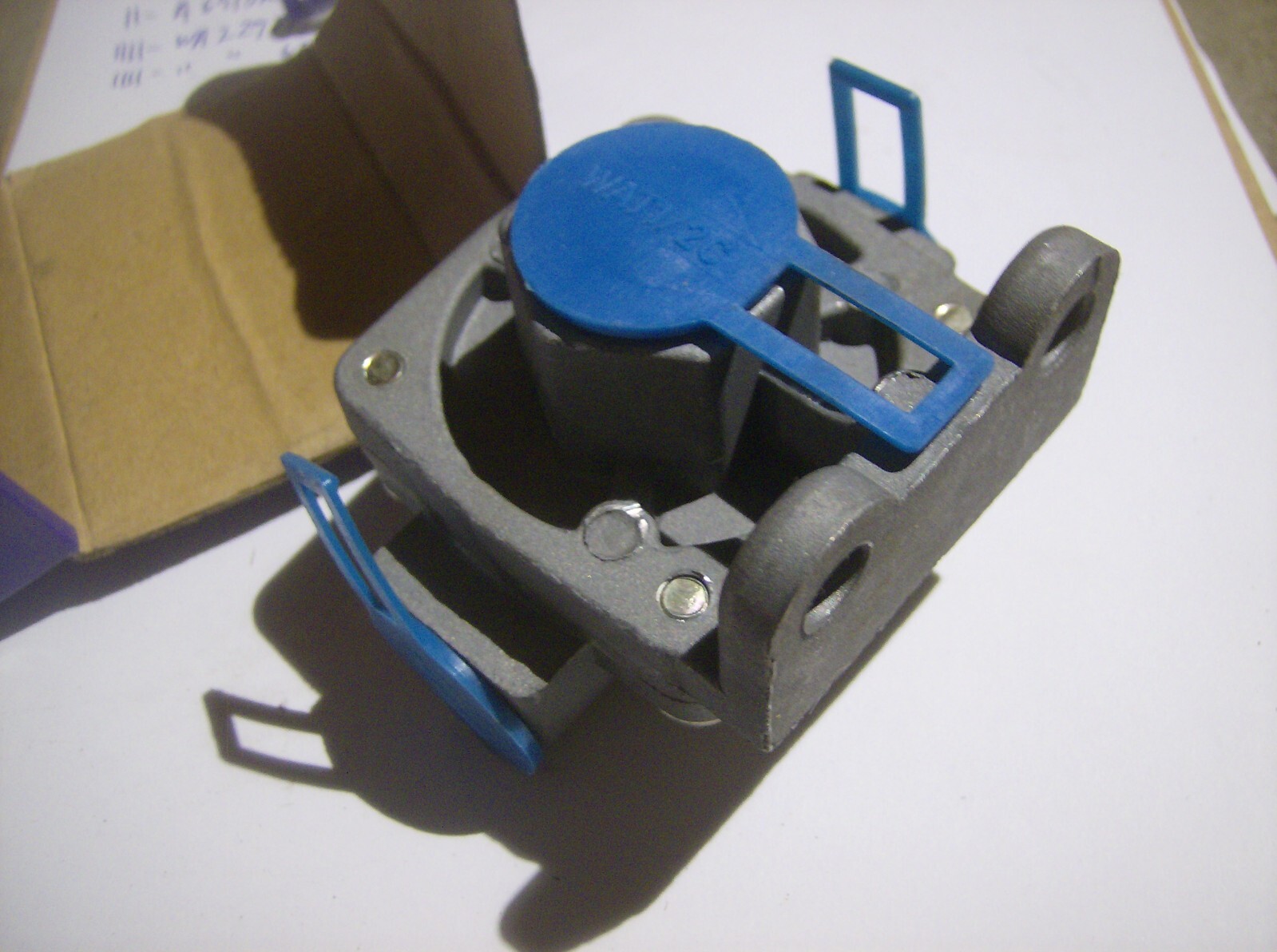 WORLD AMERICAN WA229860 QR-1 VALVE