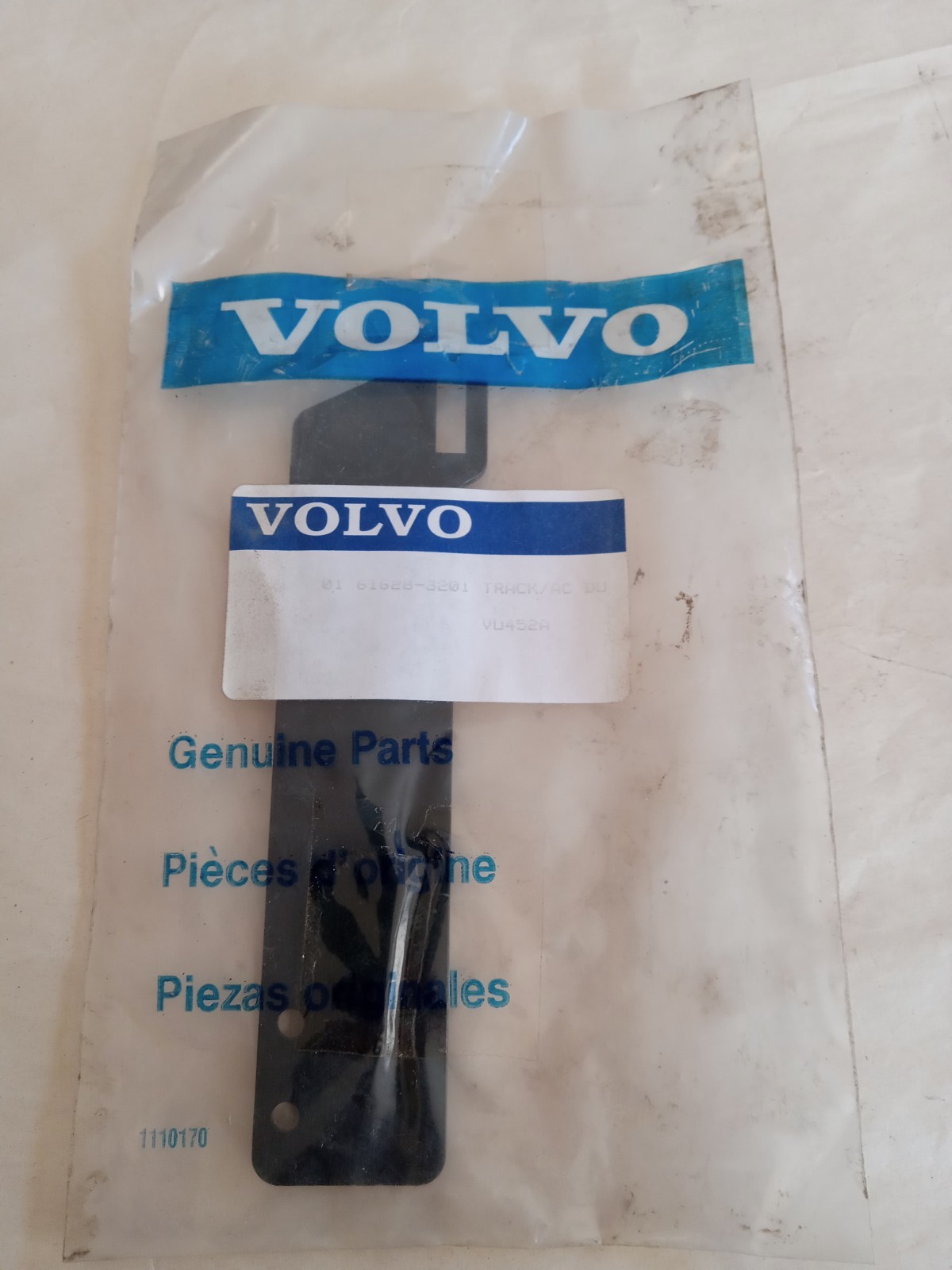 Volvo 61628-3201 Slide – New O.E.M.