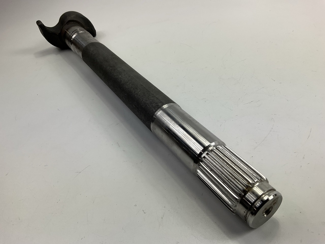 WA05-5008 Air Brake Camshaft Right, 17-1/4″ Length 1-1/2″, 28 Spline 16.5″ Brake