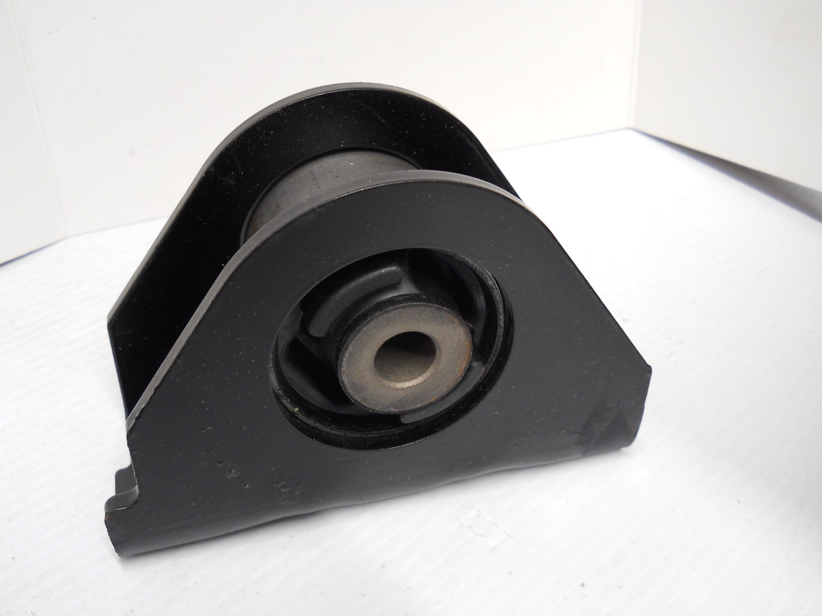 X4XZ Autoparts Freightliner Front Cab Mount w/ Bushing Replaces 18-59922-000