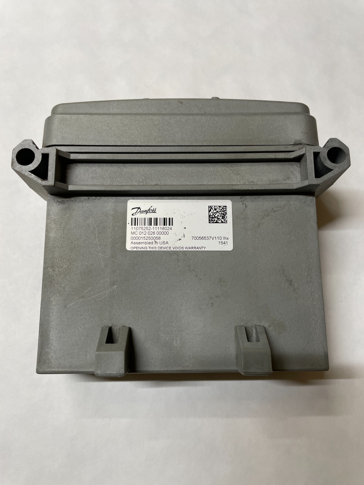 PLUS+1 CONTROLLERS SAUER DANFOSS MC 012 026 00000