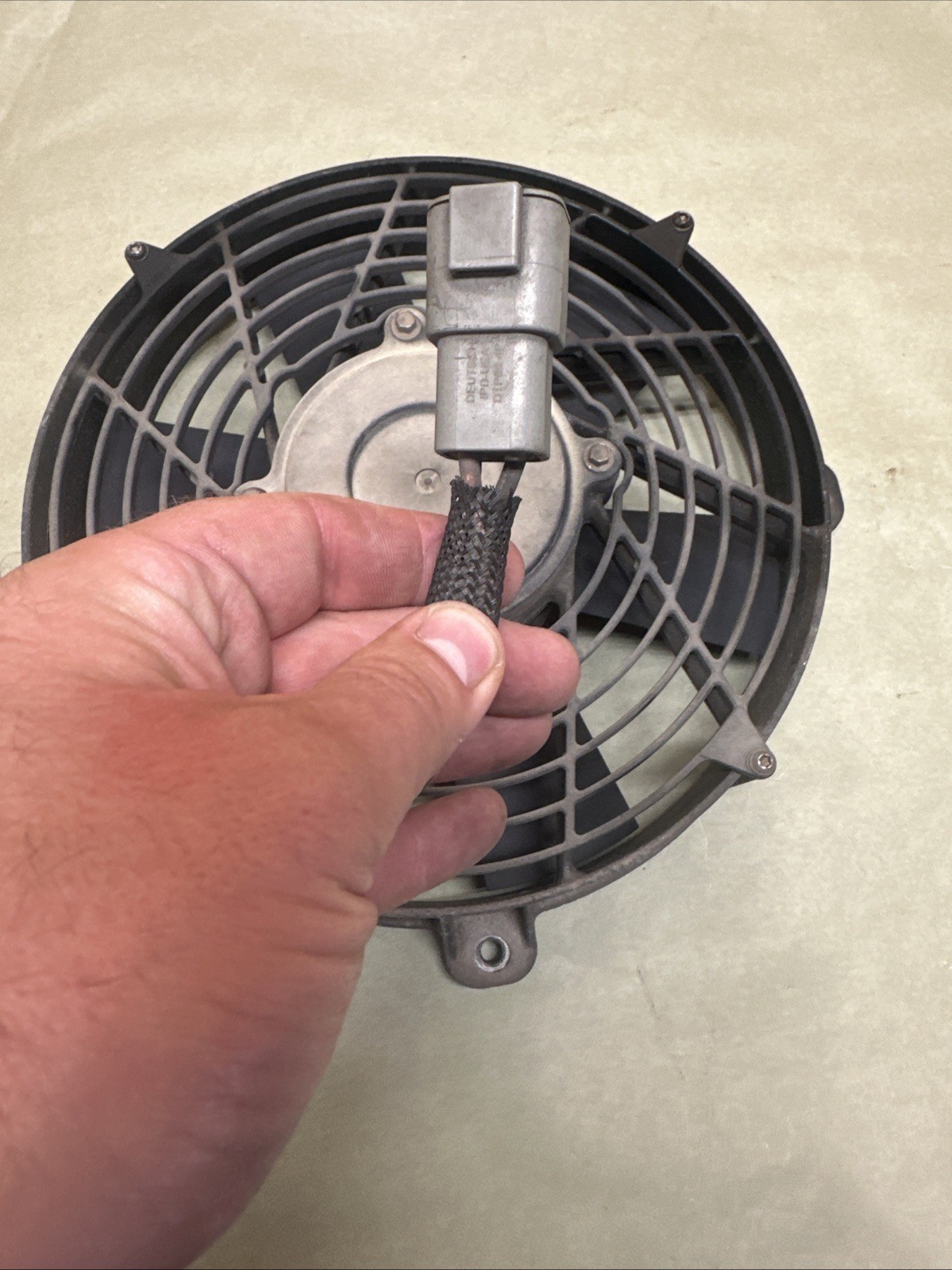 EMP 24V 25A FIL-11 11″ Hybrid Service Fan # 1050005093 New Flyer bus push This