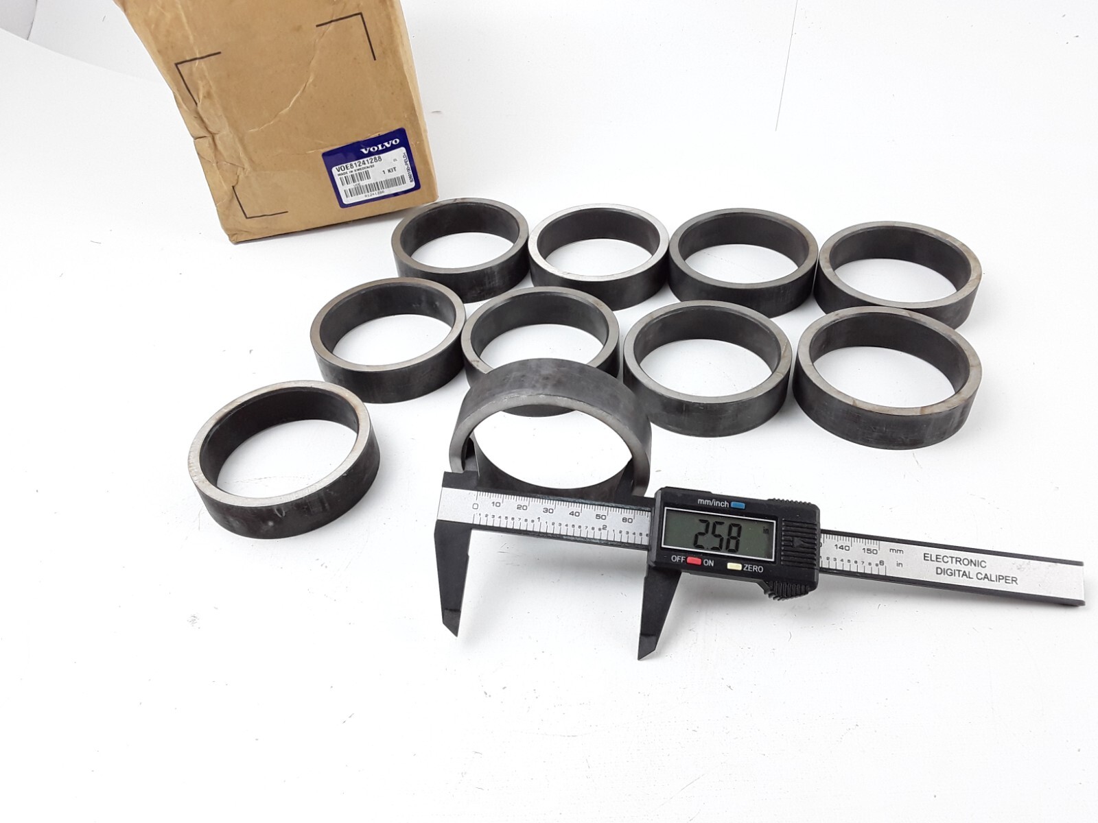 Spacer sleeve Volvo A25D A25E A25F A25F/G A30D A30E A30F A30F/G A35D A40D T450D