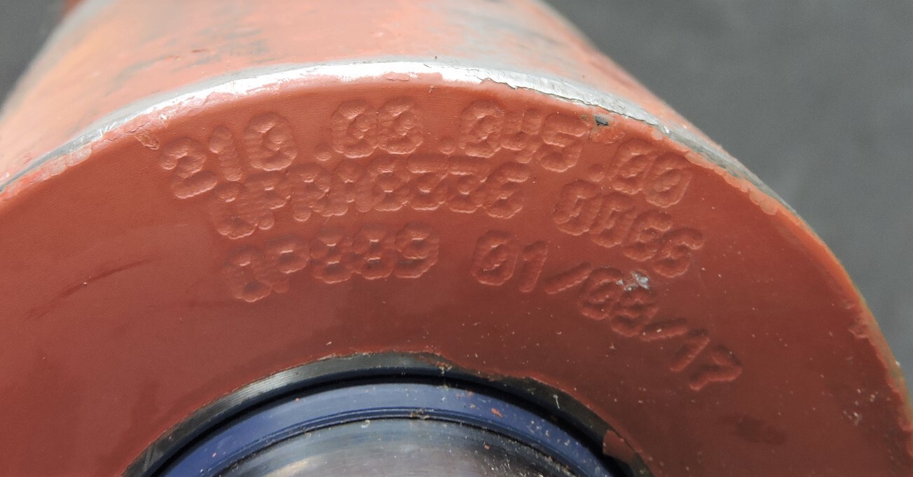 Dana Spicer Hydraulic Cylinder 279.24.620.03 / 279.24.620 – New Other: Unit is b