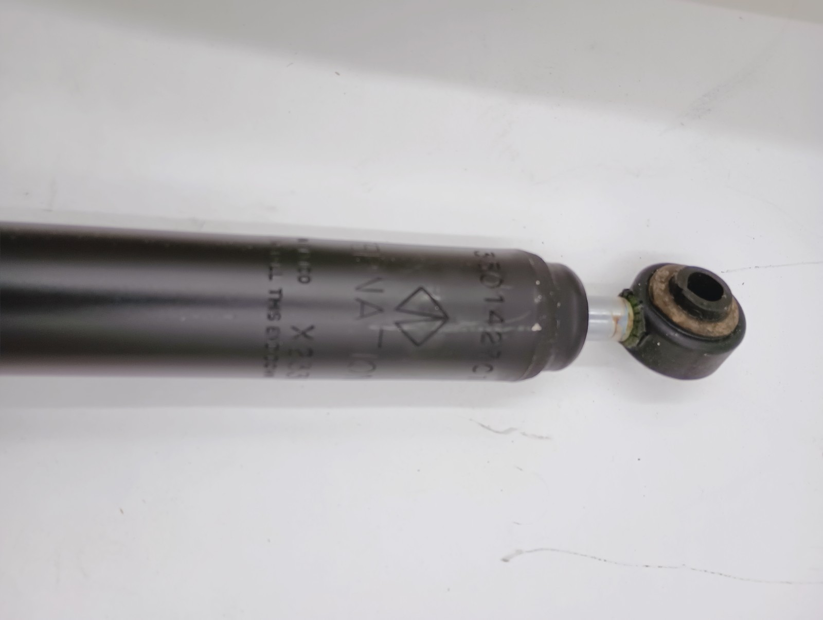 GENUINE OEM INTERNATIONAL NAVISTAR 3501427C1 HOOD SHOCK ABSORBER NEW