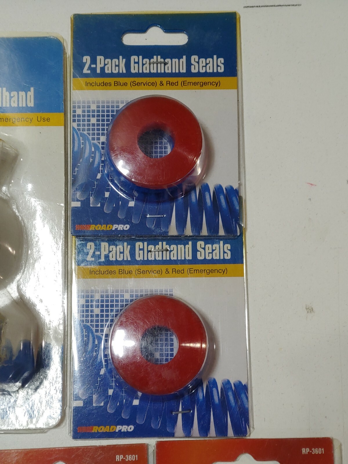 NEW Roadpro Universal Gladhand RP-3631 with 12 Seals Glad Hand Blue Red 3601 NEW