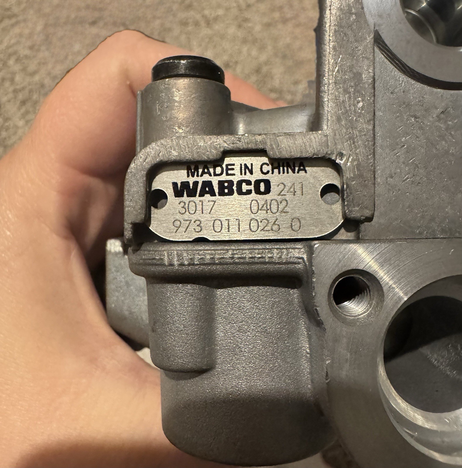 New WABCO 241 Valve Assembly – Made in China – Part No. 973 011 026 0