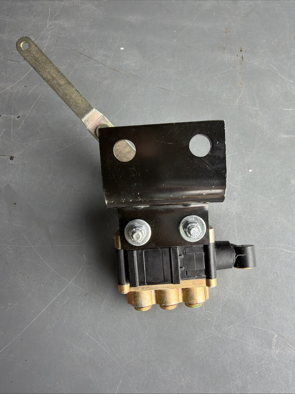 Haldex Precision Response Height Control With Open Dump Valve G90-1099-020