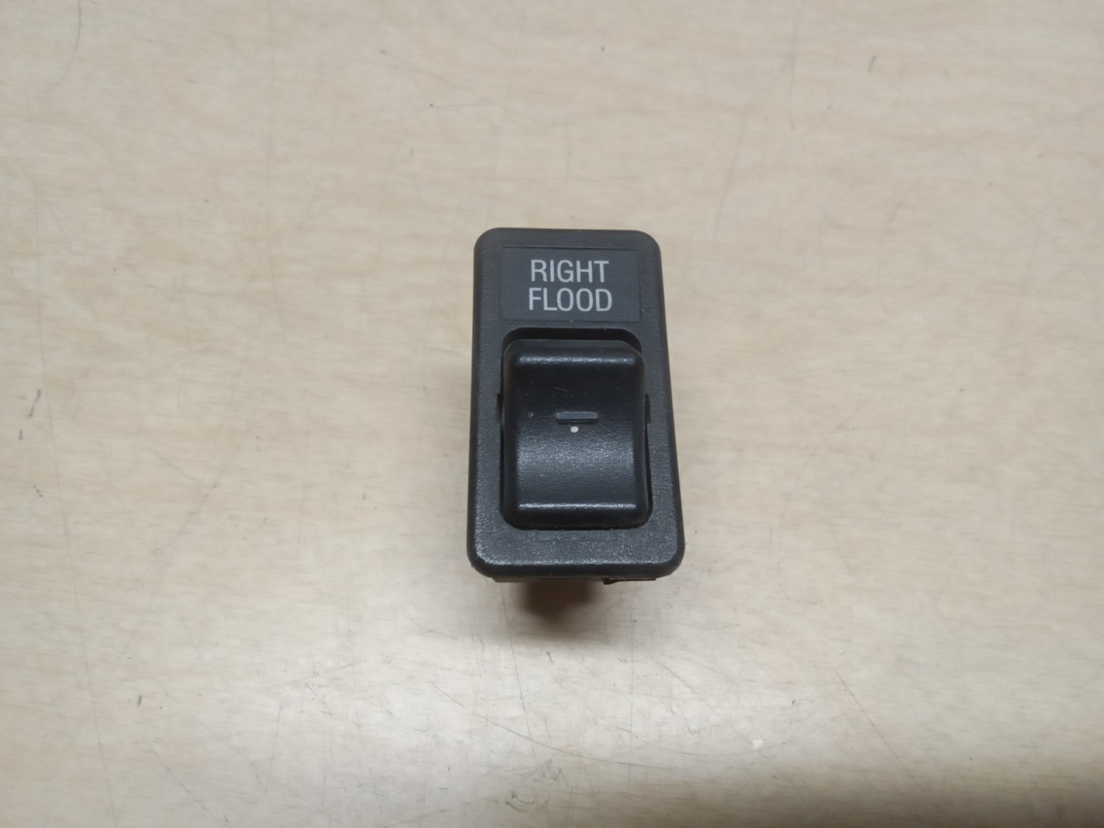 Eaton 8951K1671 RIGHT FLOOD Switch