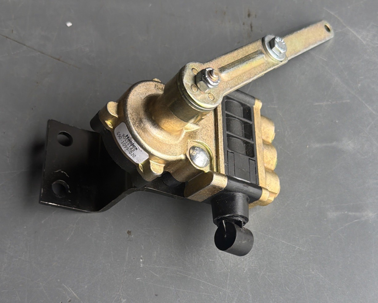 Haldex Precision Response Height Control With Open Dump Valve G90-1099-020