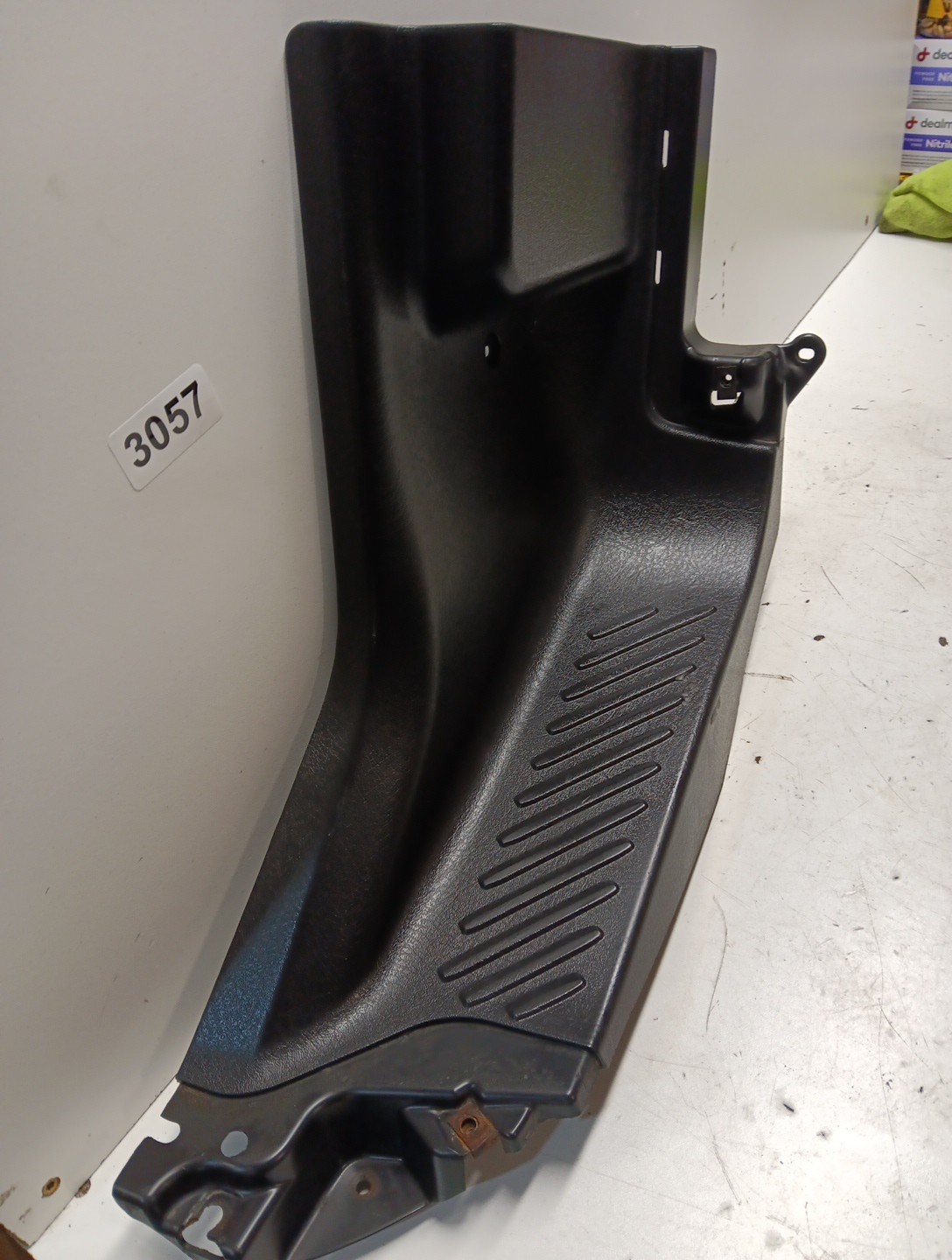 A18-53999-000 Body A Pillar Trim Panel for Freightliner, Item # 3057